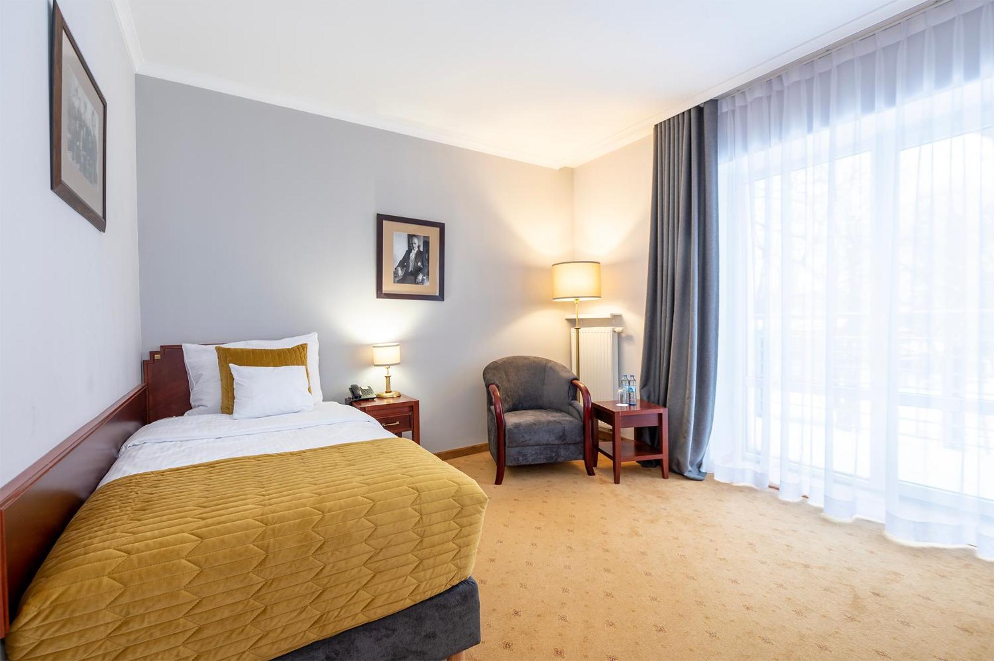 Hotel Moscicki Spała Kültér fotó