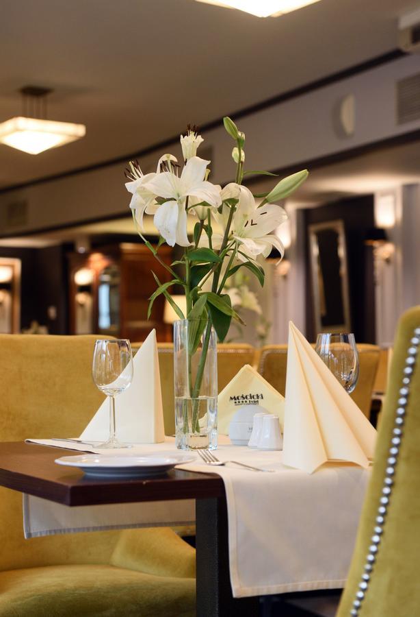 Hotel Moscicki Spała Kültér fotó