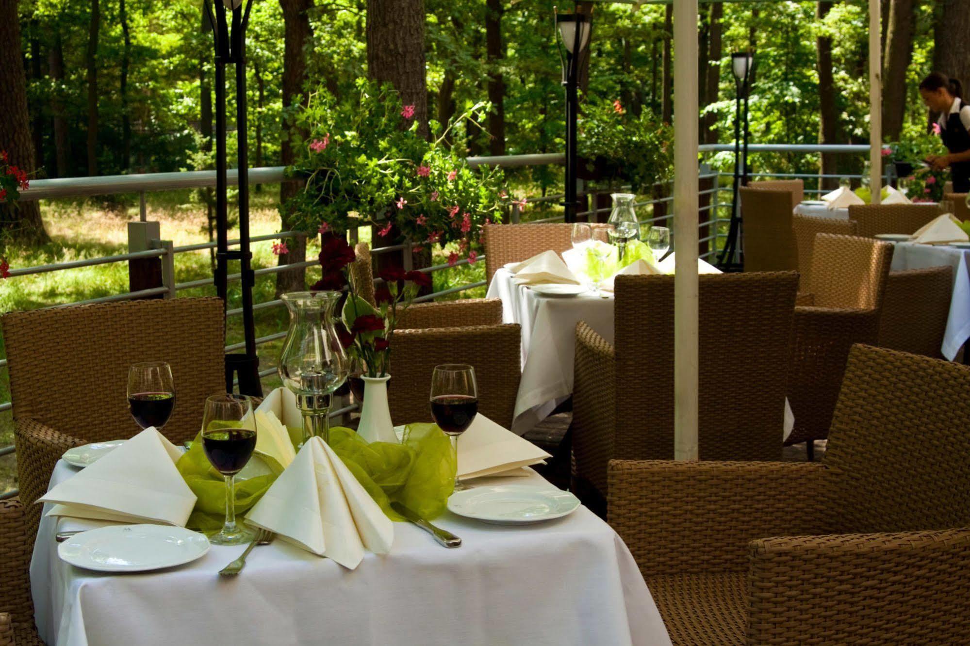 Hotel Moscicki Spała Kültér fotó